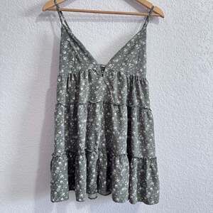 Aeropostale tiered floral summer mini dress size small in green